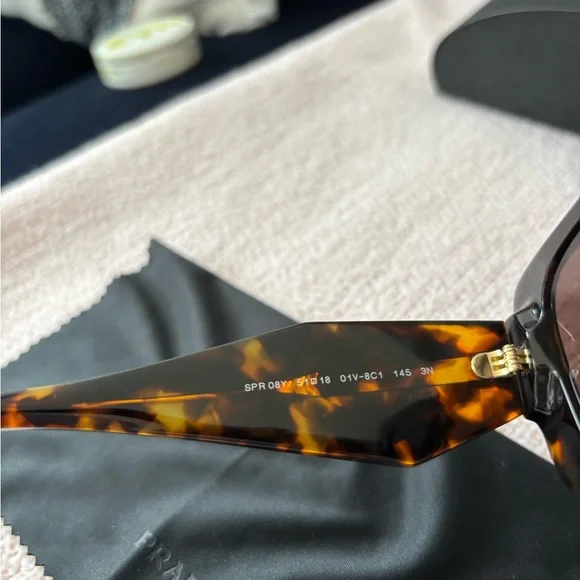 Prada Sunglasses - Picture 4 of 7